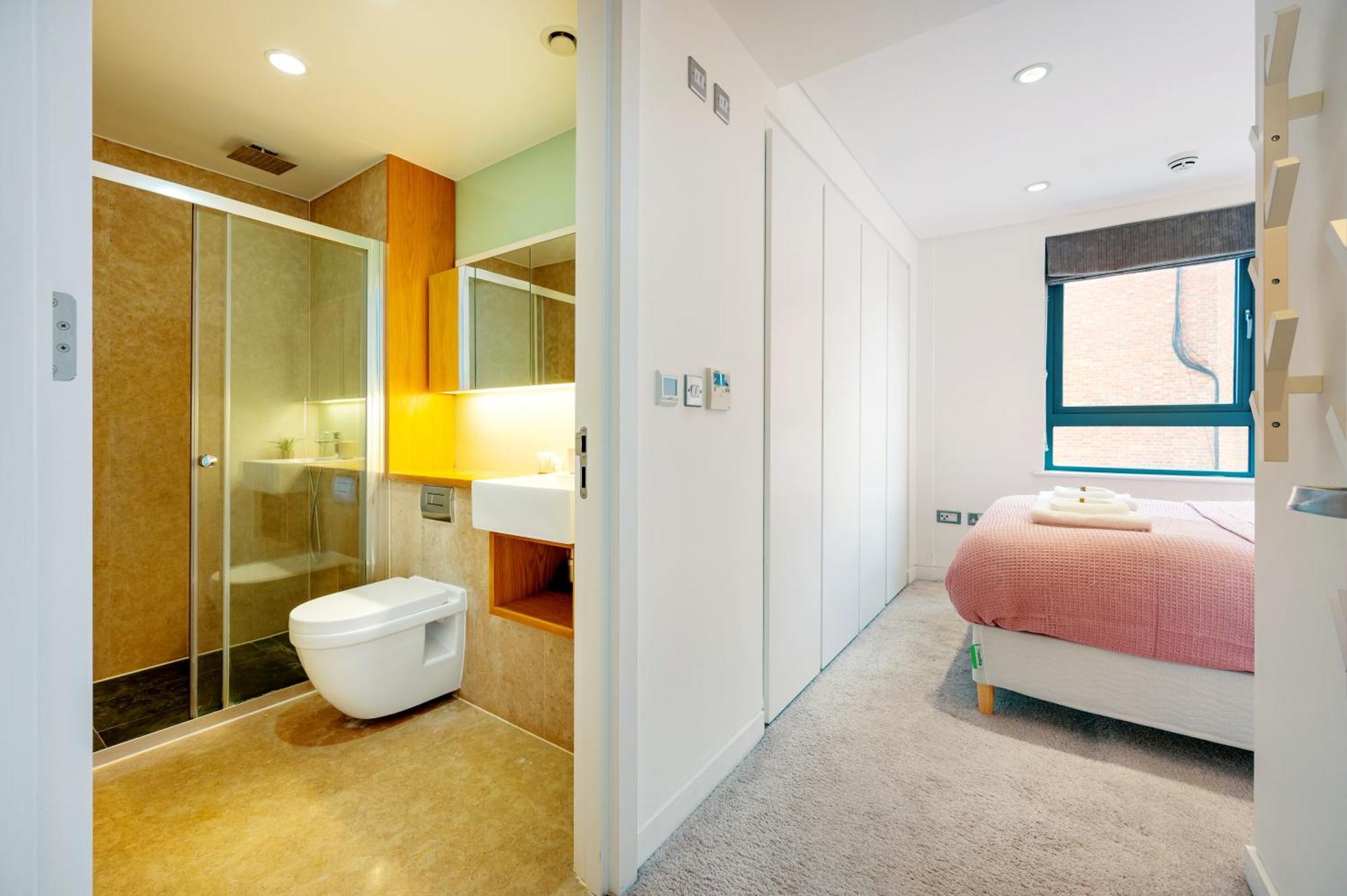 Urban Haven A Central Modern Gem Londres